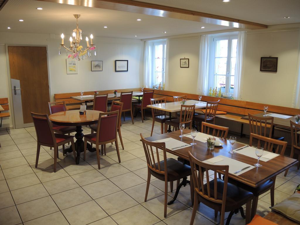 Hotel Restaurant Alpenblick Wolfisberg Bagian luar foto